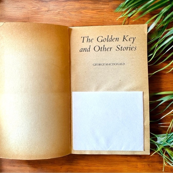 VINTAGE Book Bundle George MacDonald - 1978 / 1979 Editions - Picture 8 of 10